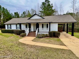 159 Hunters Cir, Mendenhall, MS 39114