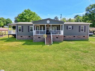 82 Laredo Dr, Gray Court, SC 29645