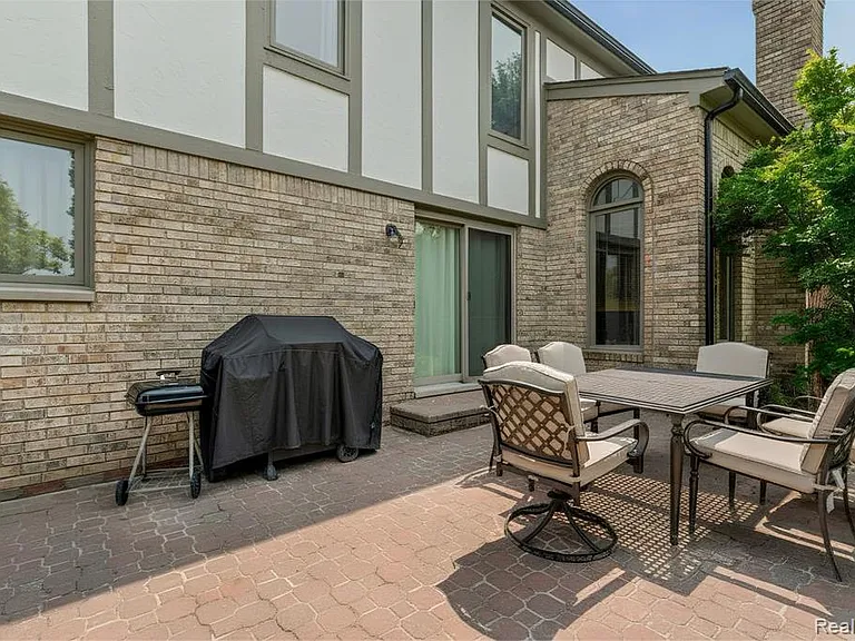 47105 Liberty Bell Rd E — Photo 44