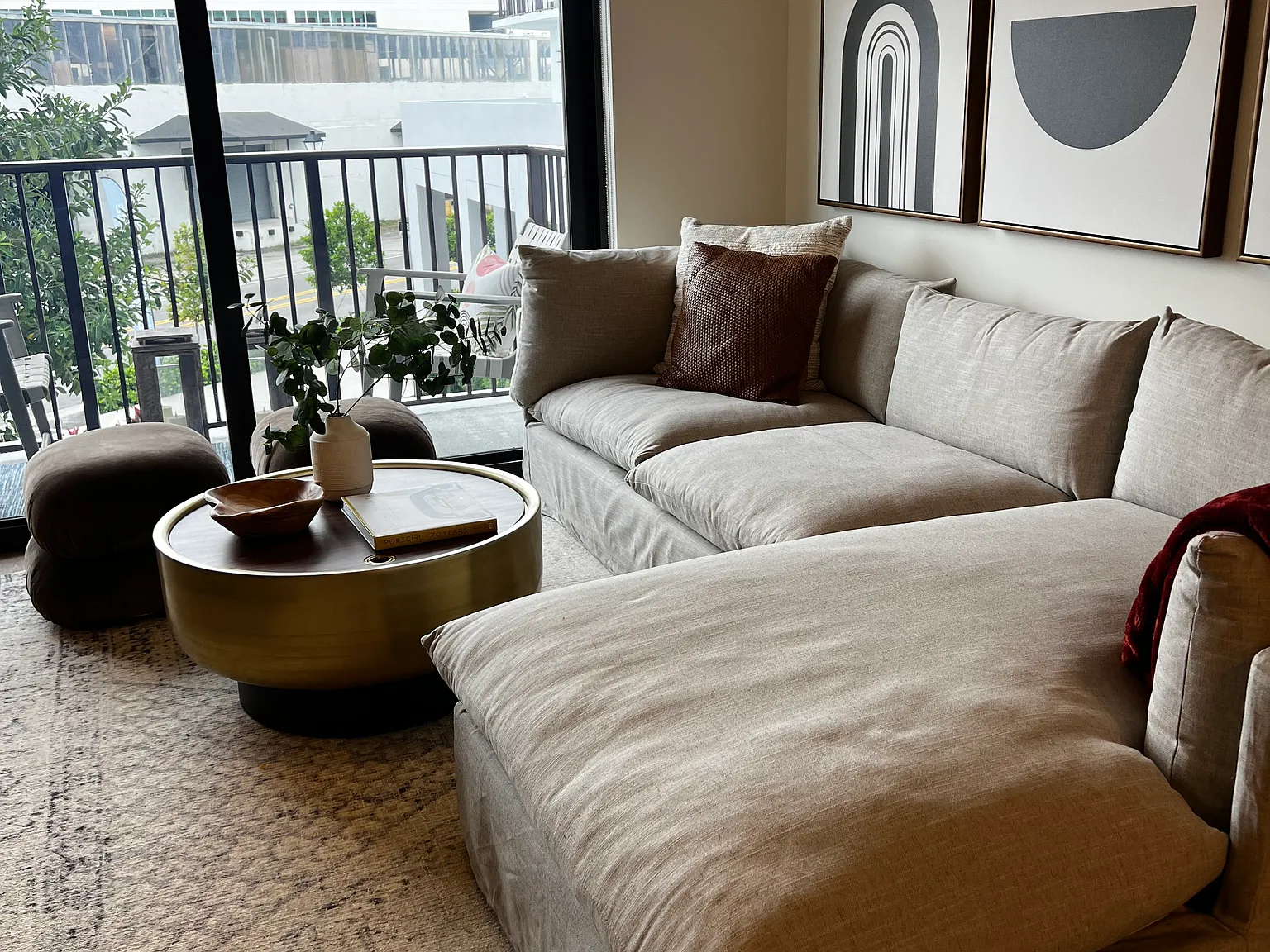 2 bed, 987 sqft, $2,519 — Photo 4