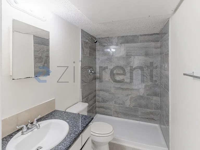 2906 Sweeney Ln #D — Photo 8