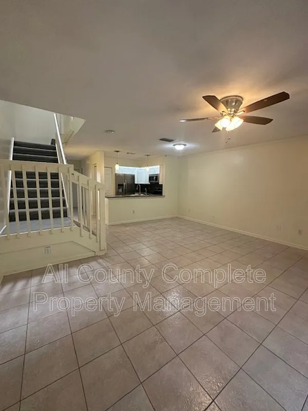 Building Photo - 8550 Sturbridge Cir W