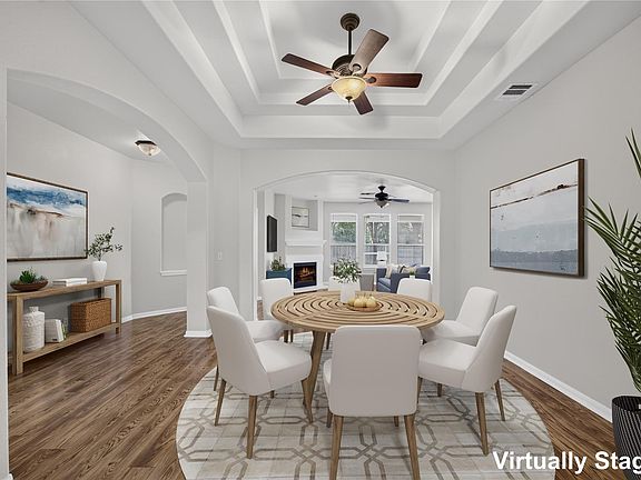 3rd image of 720 Kingston Lacy Blvd