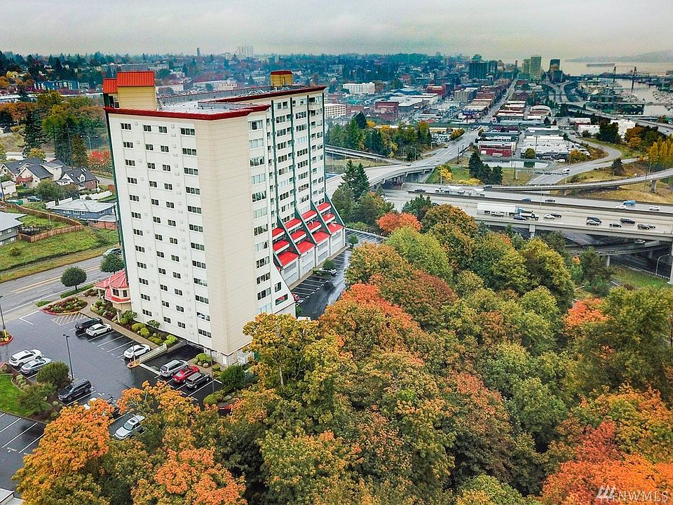 1st image of 3201 Pacific Ave Unit 805