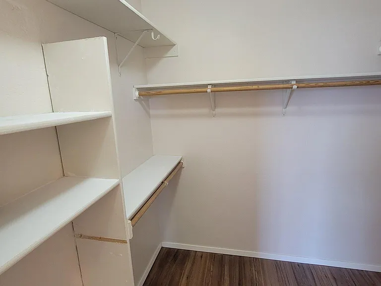 2315 Bernice Cir — Photo 27