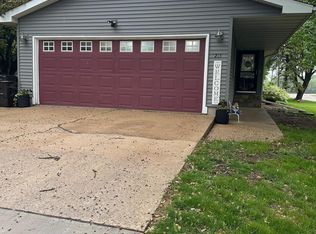 215 1st St NE, Clarks Grove, MN 56016