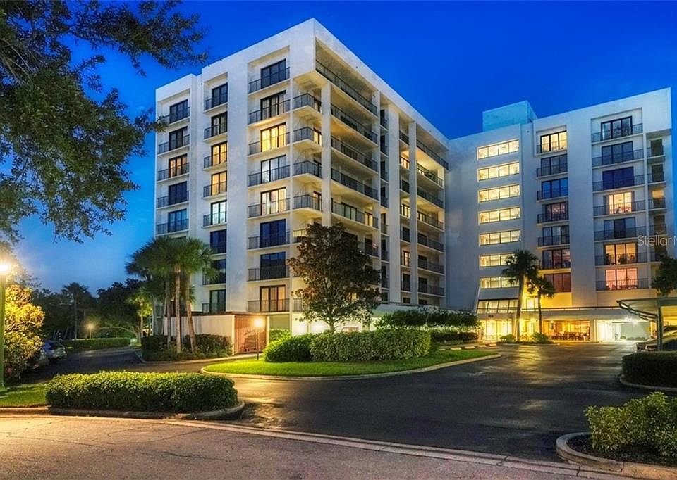 1st image of 150 Belleview Blvd APT 703