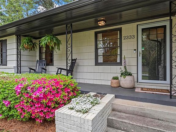 5th image of 2333 Ferndale Dr