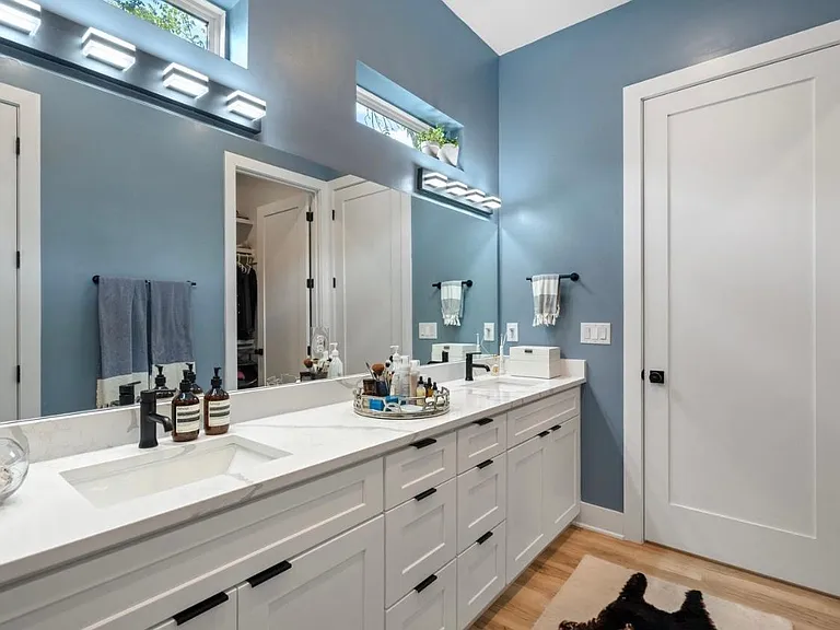 Master bathroom