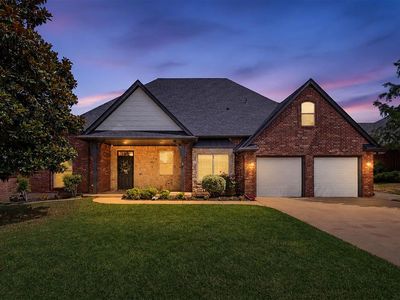 305 E Richmond Ter, Mustang, OK, 73064