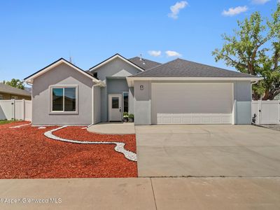 160 Harris Ln, Parachute, CO, 81635