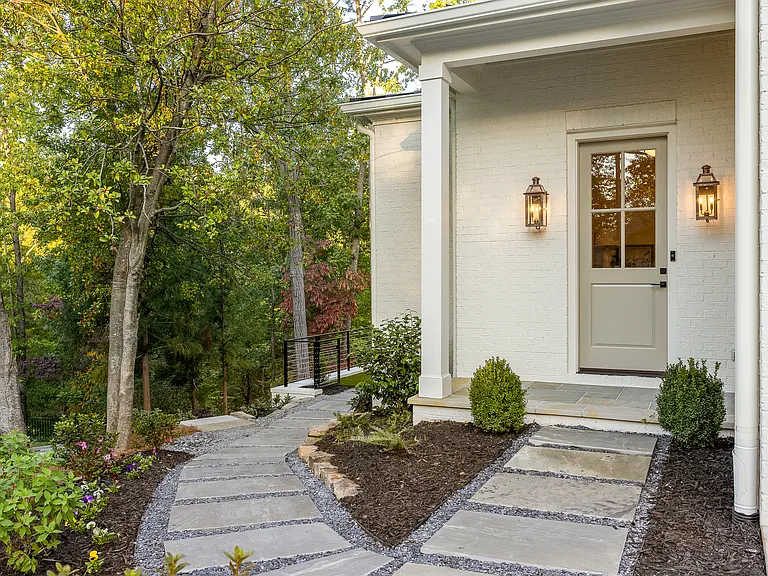 3290 Dunlop Ct NE — Photo 58
