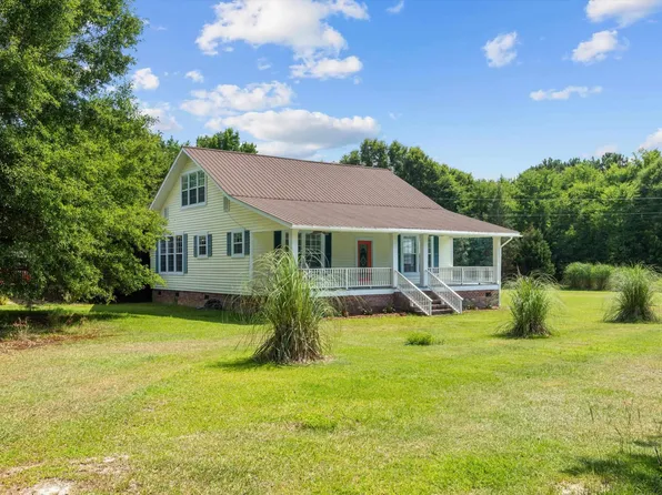 1366 Old Golf Course Rd, Batesburg, SC 29006