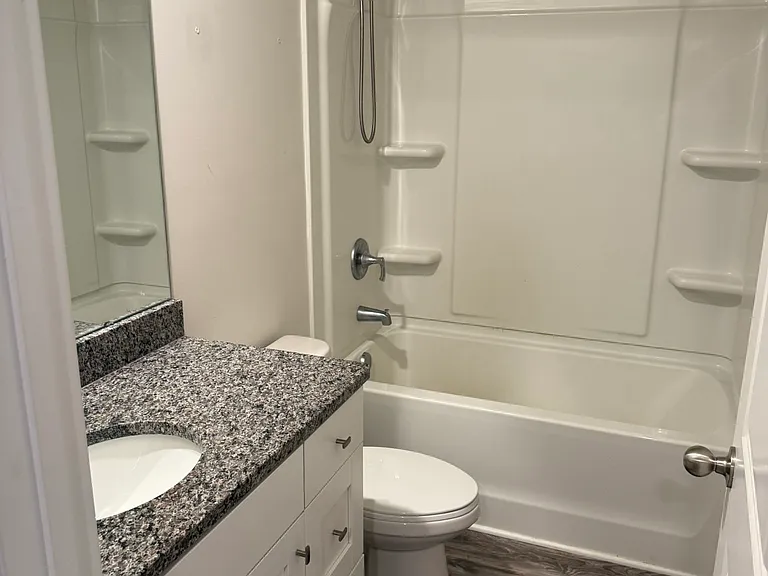 1827 McDonald St — Photo 14