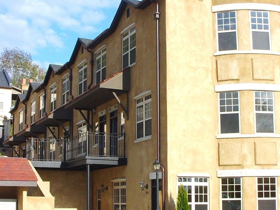1st image of 18 N Olive Ave APT 204