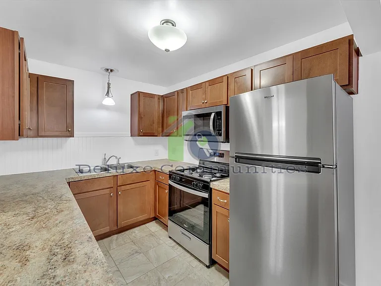7019 Alden Nash Ave SE #3 — Photo 2