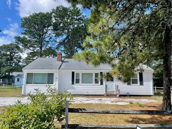 27 Wixon Road, Dennis Port, MA 02639