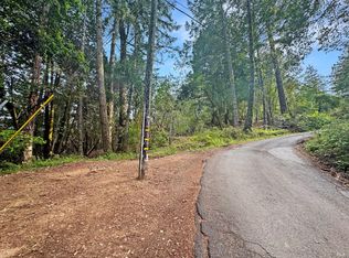 21155 Siri Road, Guerneville, CA 95446