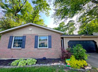 8630 High Trail Ct, Mason, OH 45040