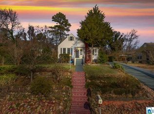 903 Blue Ridge Dr, Anniston, AL 36207