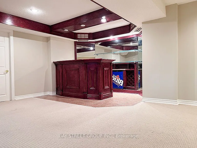 49 Forester Cres — Photo 25
