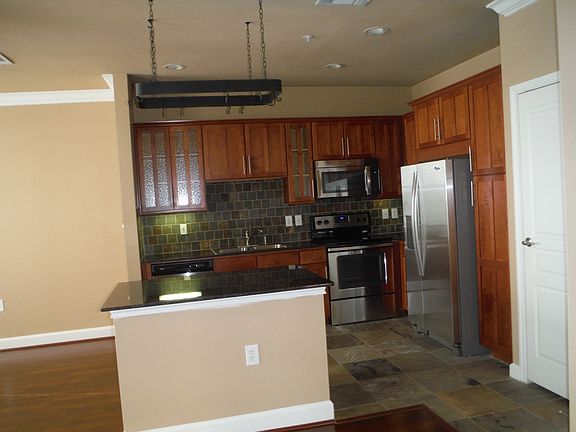 3rd image of 3027 Thomas Ave APT 1607