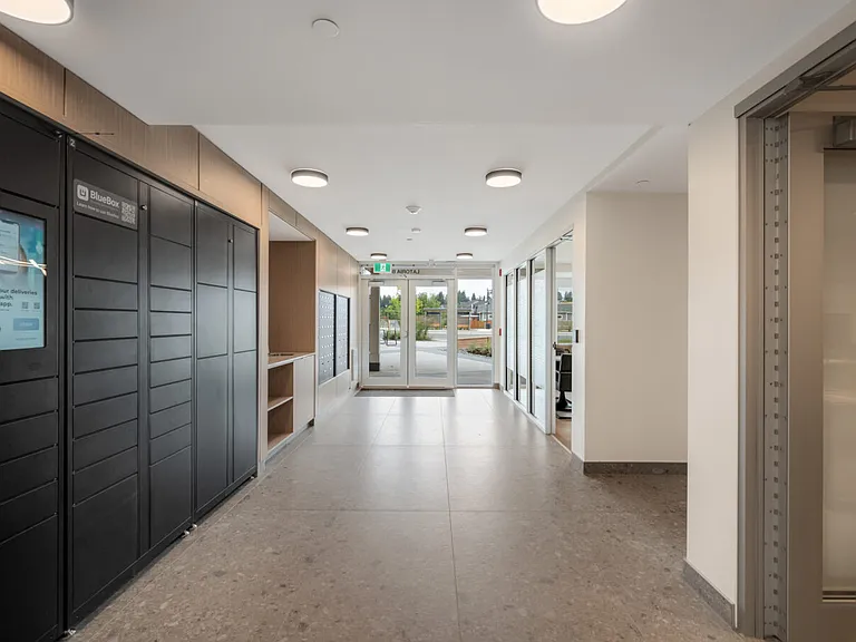 341 Latoria Blvd — Photo 32