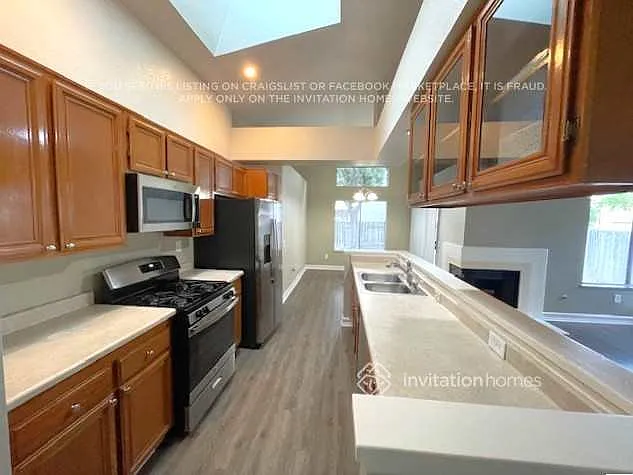 22802 Springdale Dr — Photo 6