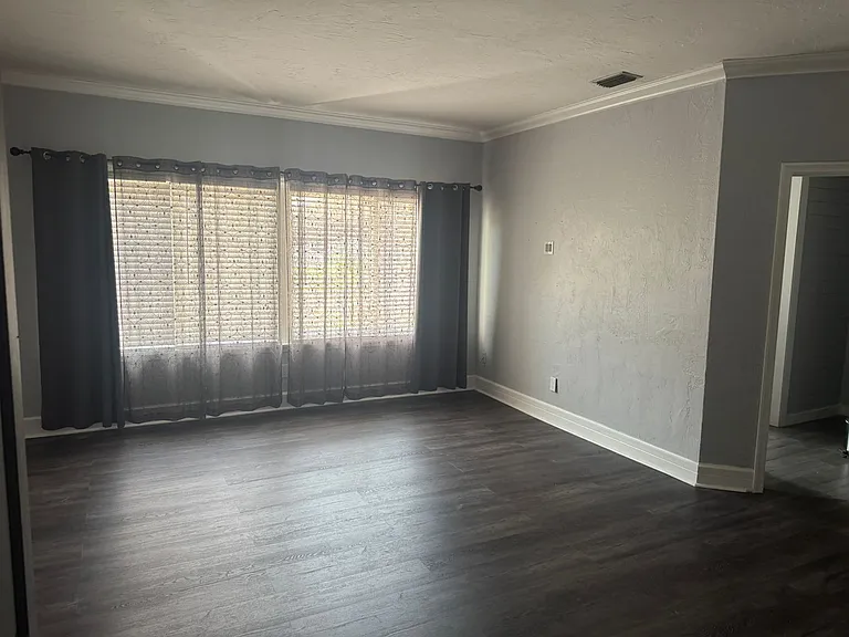 9716 Tiffany Oaks Ln — Photo 26