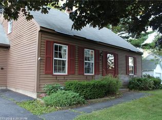 11 Fowle Rd, Bangor, ME 04401
