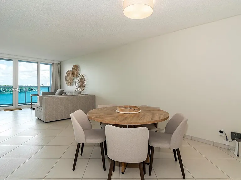 6770 Indian Creek Dr #8L — Photo 7
