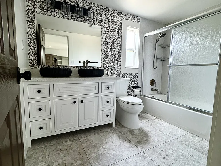 1540 C St #2 — Photo 11