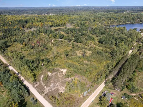 McGilvery Lake Rd, Gladwin, MI 48624
