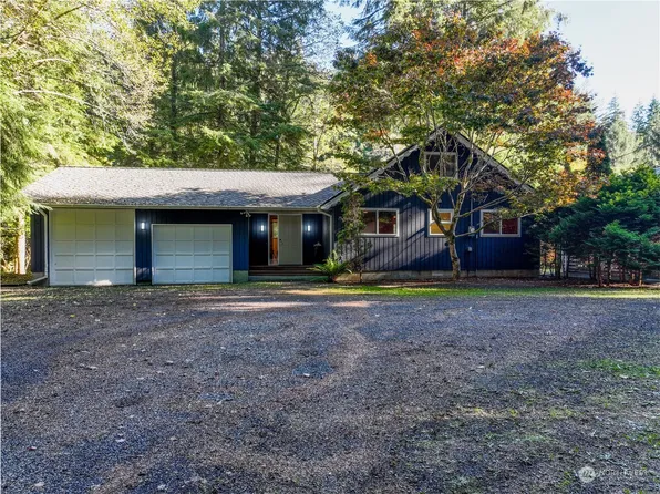 312 Steelhead Avenue, Forks, WA 98331