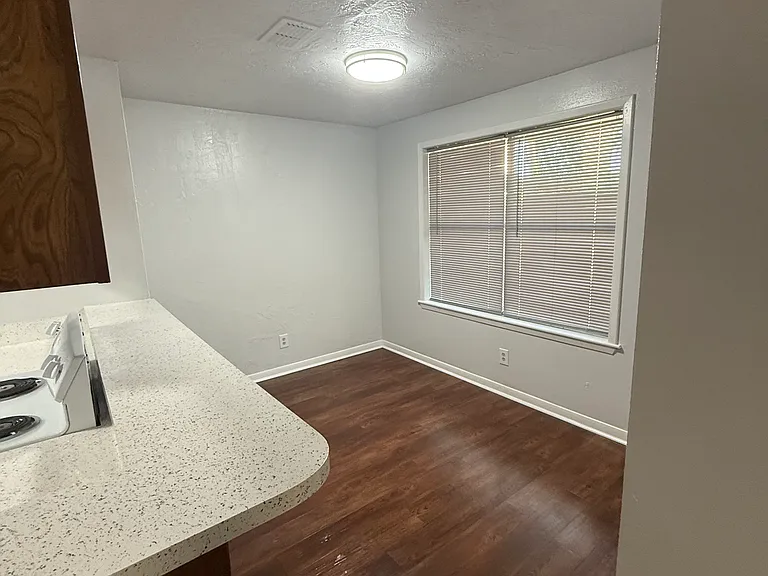 3405 Denson Dr #B — Photo 28
