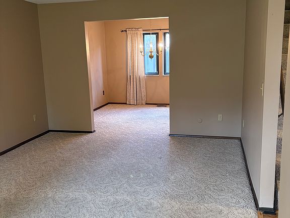 5th image of 4753 Middletowne St Unit A
