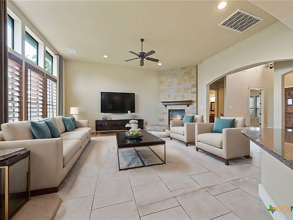 4th image of 28114 Carmel Valley