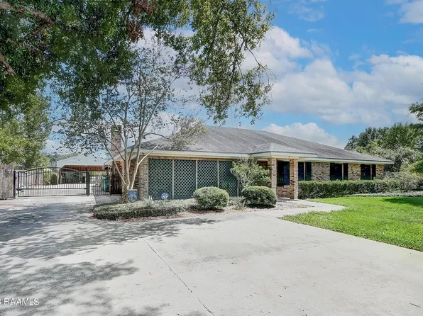 108 Michelle Ln, New Iberia, LA 70563