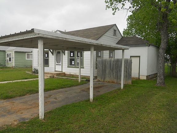 3rd image of 1023 San Benito Dr
