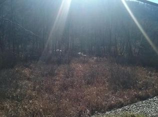 Indian Creek Valley Rd, Melcroft, PA 15462