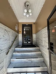 6700 Park Avenue, #15