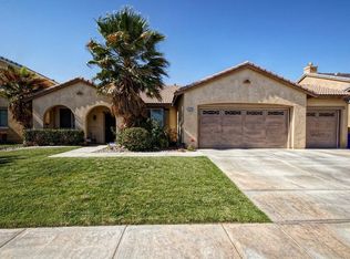 13776 Woodpecker Rd, Victorville, CA 92394
