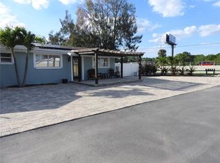 8822 ROCKY CREEK DRIVE, TAMPA, FL 33615