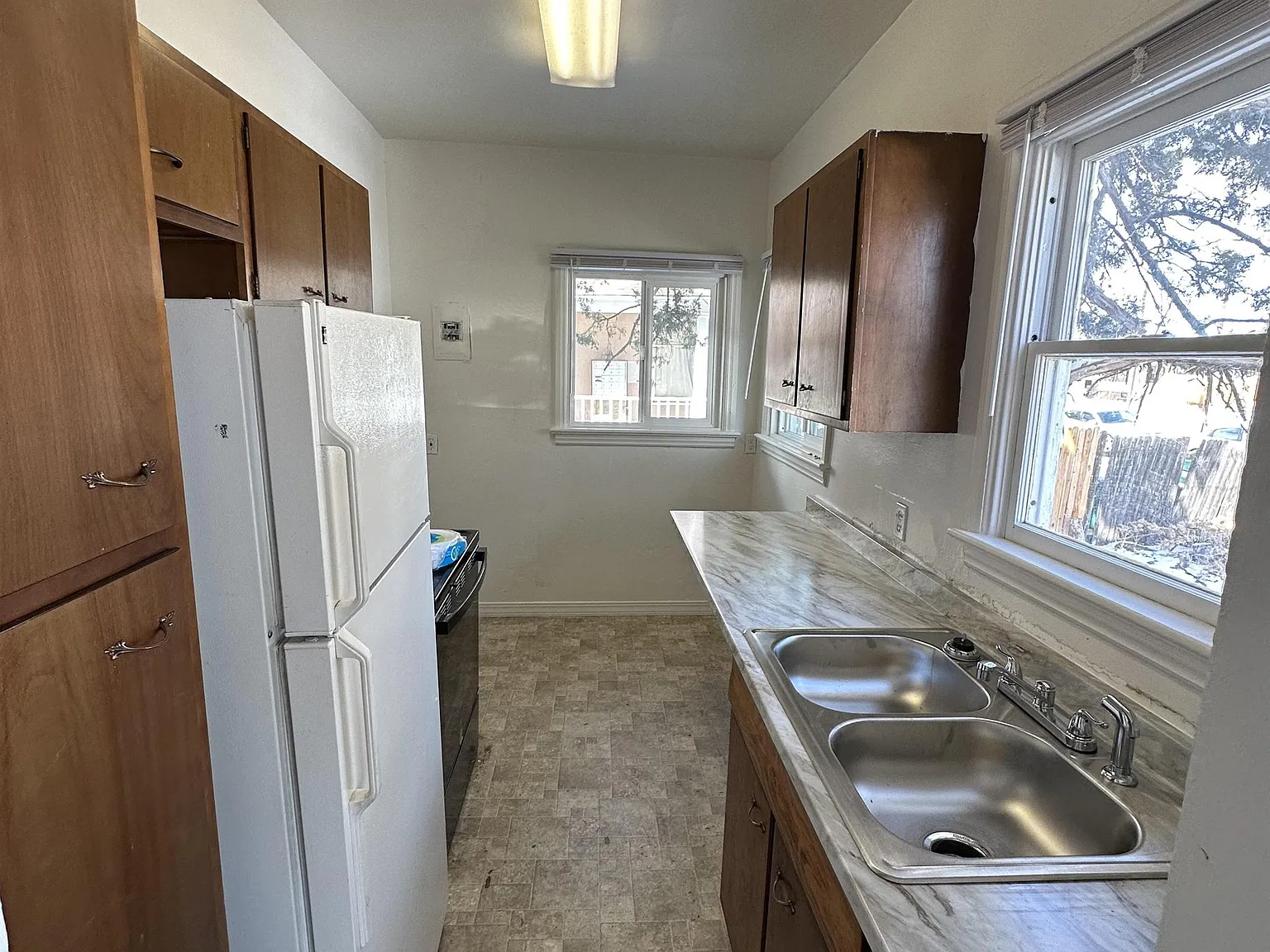 1203 11th Street - 1031 12th Ave - B — Photo 3