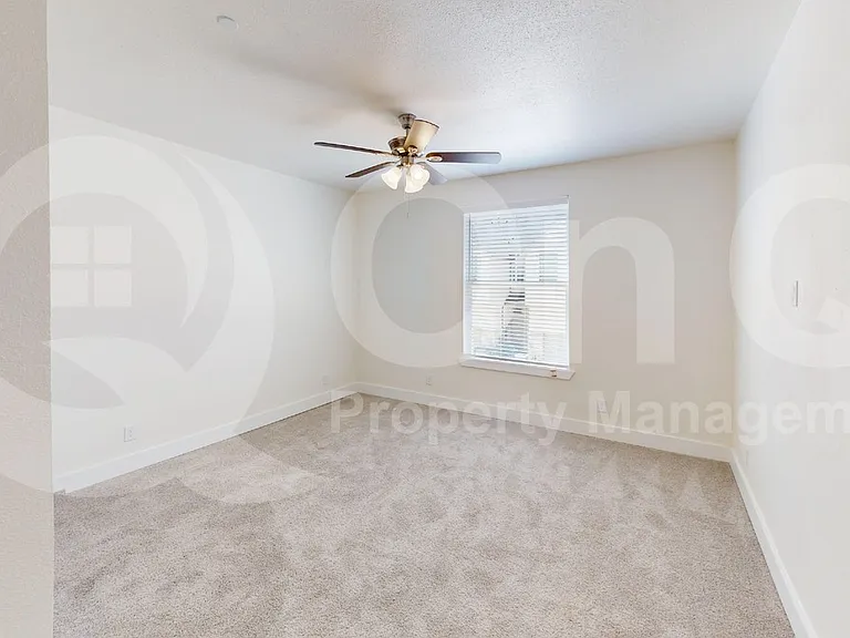 277 Mule Deer Mews — Photo 19