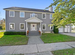 10 Carolina Dr, Rhinebeck, NY 12572