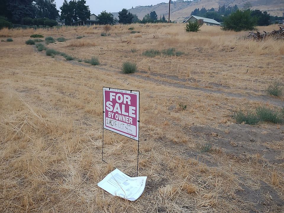 1st image of 2327 N Baker Ave