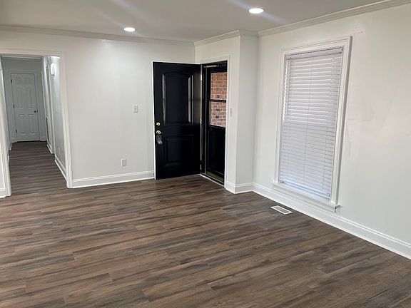 5th image of 2311 Saint George Ln