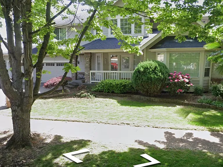 1325 23rd Street Pl NW — Photo 2