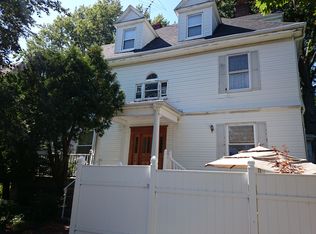 32 Stedman St, Brookline, MA 02446
